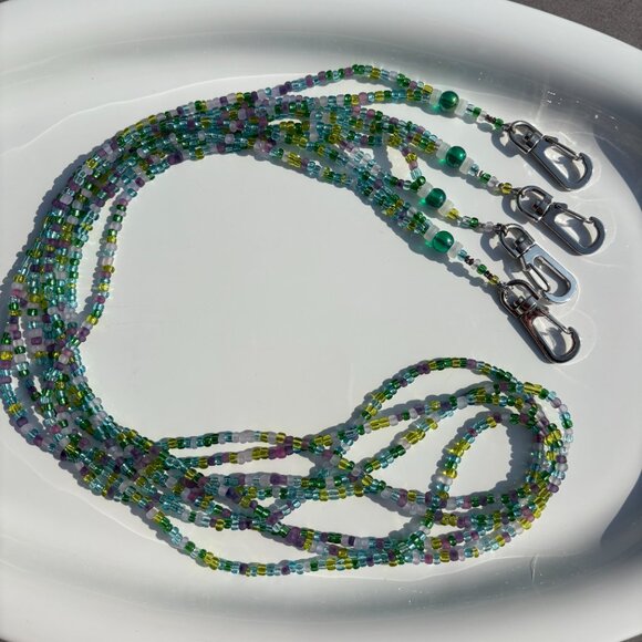 NEW HANDMADE | Beaded Lanyard | ID Badge Card Holder | Teacher Nurse Gift - Picture 5 of 11